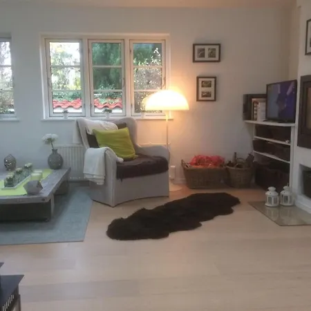 Semesterbostad Amine - 700m From The Sea By Interhome Hornbæk