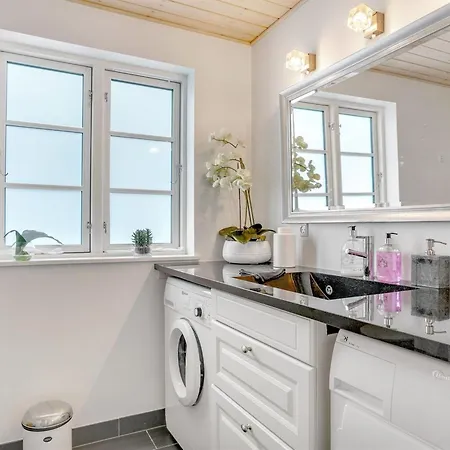 Holiday home Amine - 700m From The Sea By Interhome
